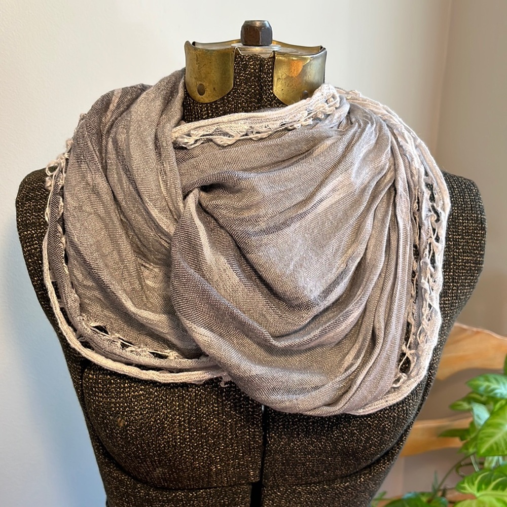 American Eagle Gray Infinity Scarf